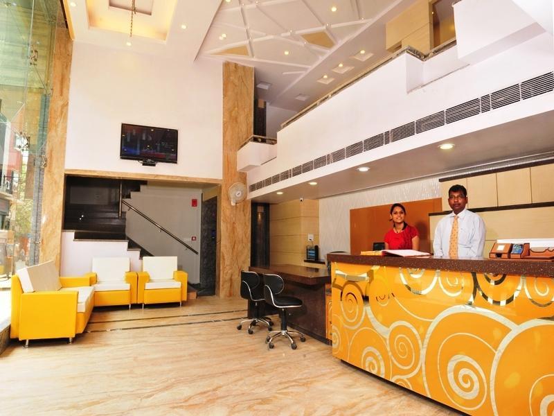 Hotel Krishna Palace Új-Delhi Kültér fotó