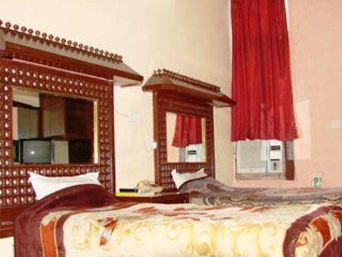 Hotel Krishna Palace Új-Delhi Kültér fotó